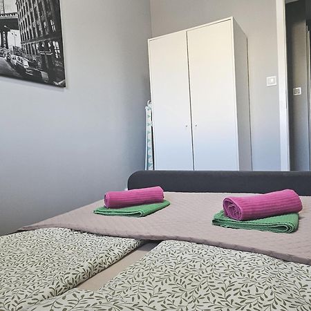 Urban Jungle - Silver Apartment Белосток Экстерьер фото