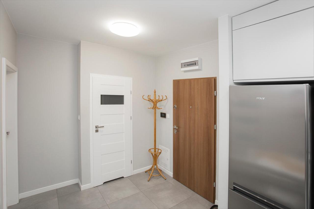 Urban Jungle - Silver Apartment Белосток Экстерьер фото